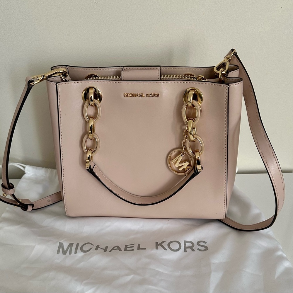 Michael Kors Cynthia Pink Shoulder Bag